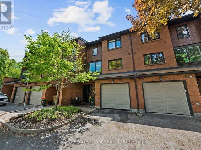 6 - 625 RICHMOND ROAD Ottawa Ontario, K2A 0G6 - 3 Bedrooms Condo For Sale