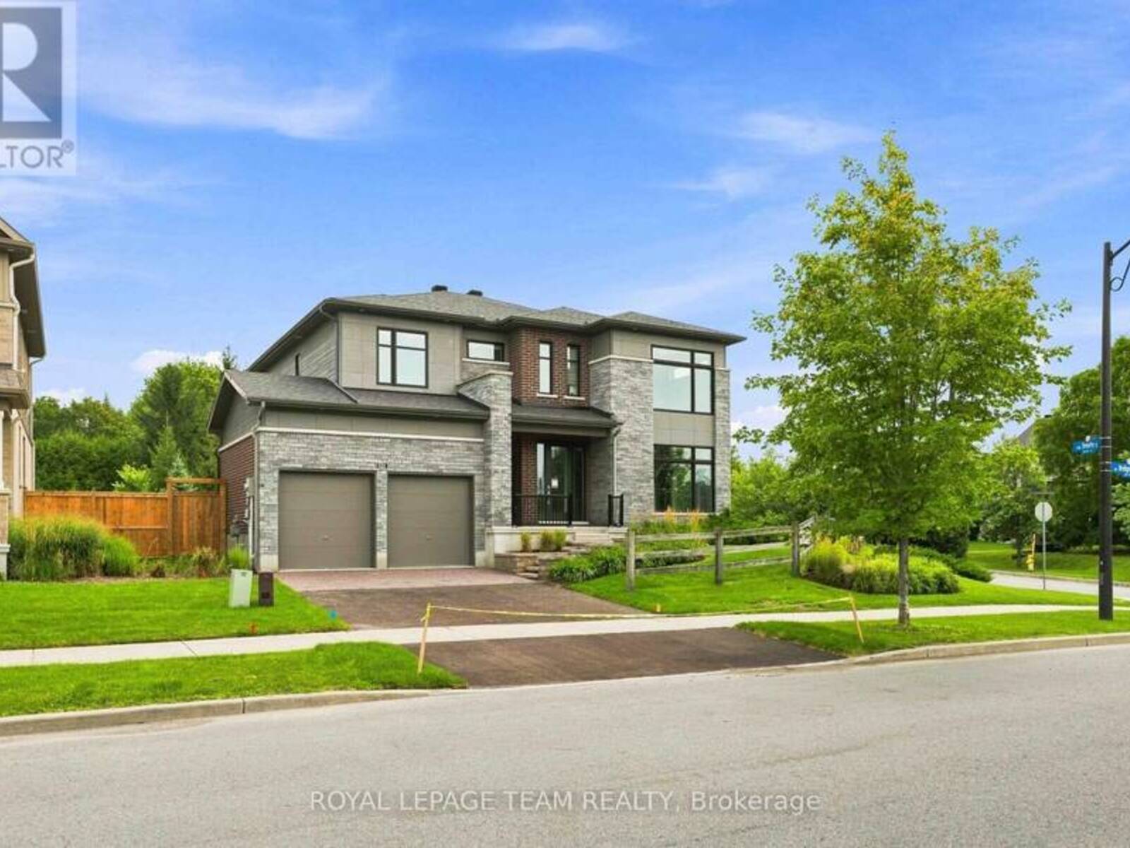 521 BRIDGEPORT AVENUE, Ottawa, Ontario K4M 0E9