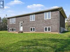 445 BOLTON ROAD Merrickville Ontario, K0G 1N0