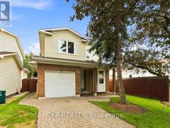 28 GLENMORISTON AVENUE Ottawa Ontario, K2L 2S2