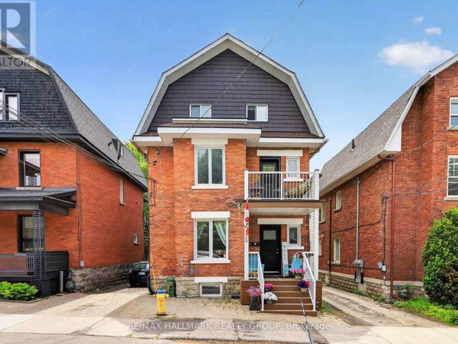 50 AYLMER AVENUE, Ottawa, Ontario K1S 2X1