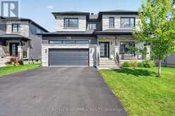340 MOONLIGHT DRIVE | Russell Ontario | Slide Image One