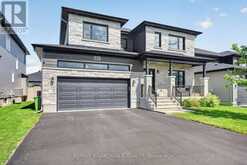 340 MOONLIGHT DRIVE | Russell Ontario | Slide Image Two