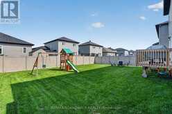 340 MOONLIGHT DRIVE | Russell Ontario | Slide Image Thirty-two