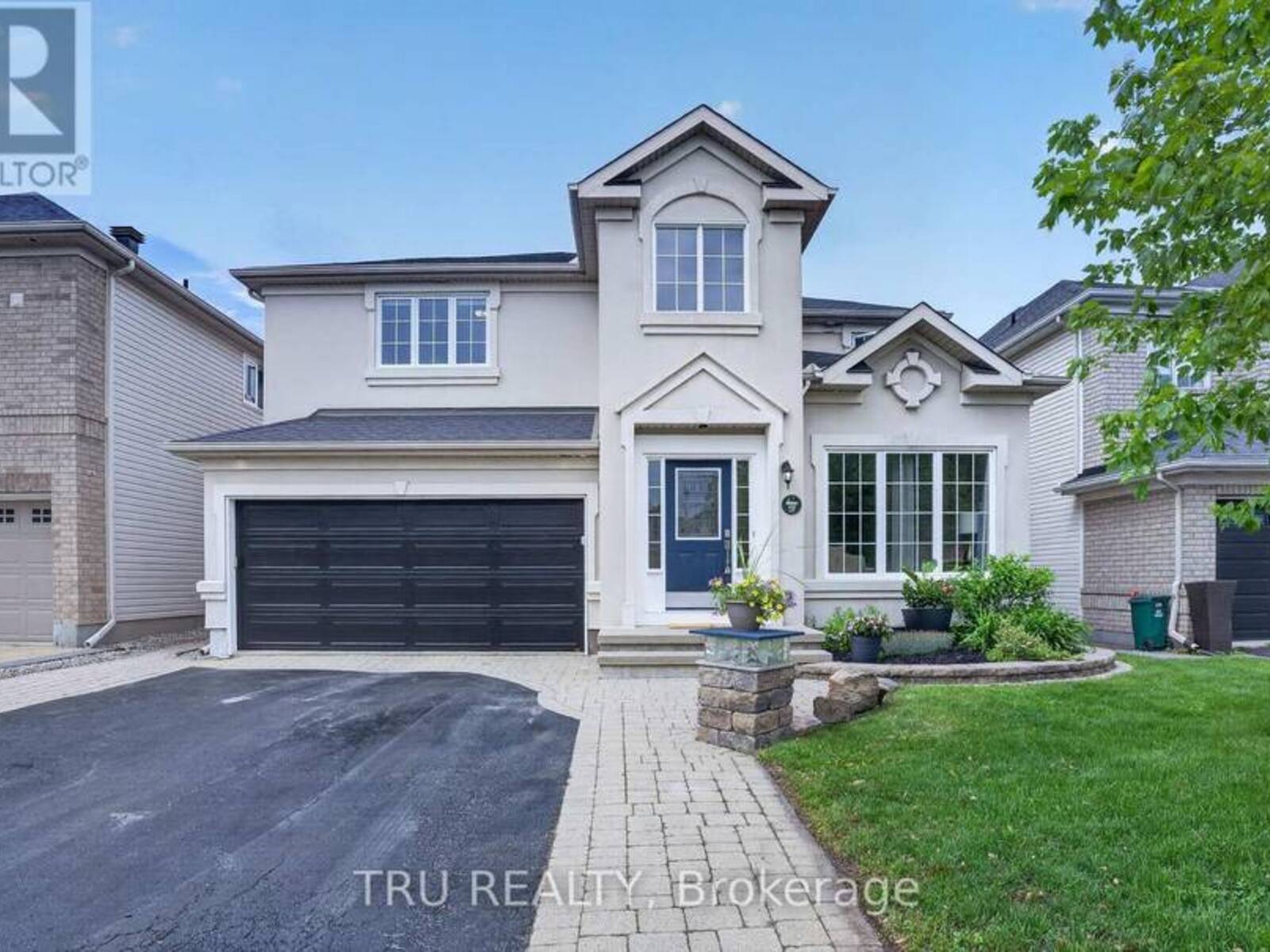 57 GOLFLINKS DRIVE, Ottawa, Ontario K2J 4Y4