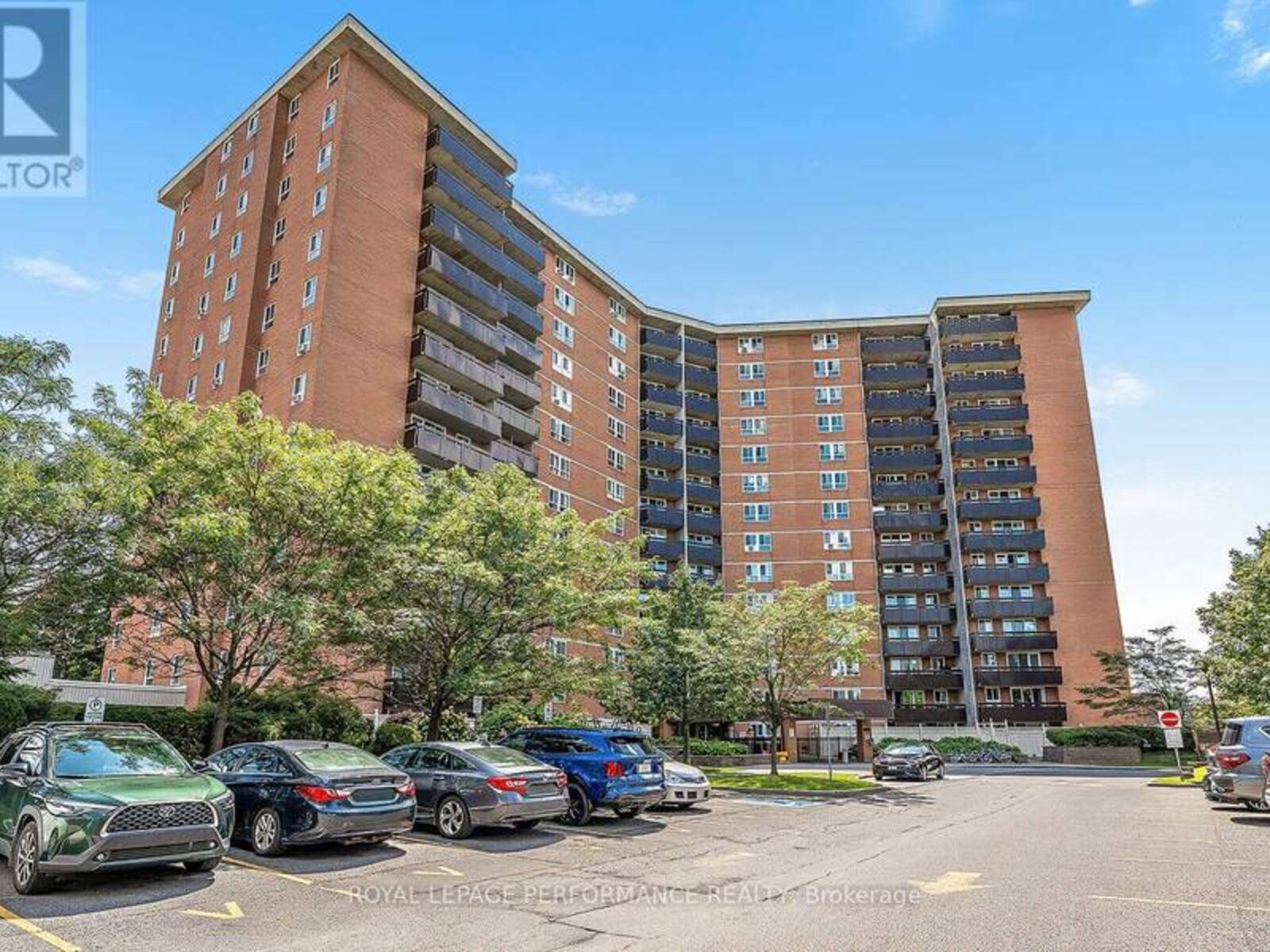 1406 - 2000 JASMINE CRESCENT, Ottawa, Ontario K1J 8K4