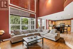 9 BLACKSHIRE CIRCLE | Ottawa Ontario | Slide Image Fifteen