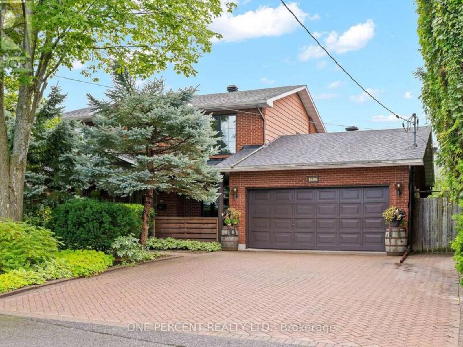 1606 ORTONA AVENUE, Ottawa, Ontario K2C 1W5