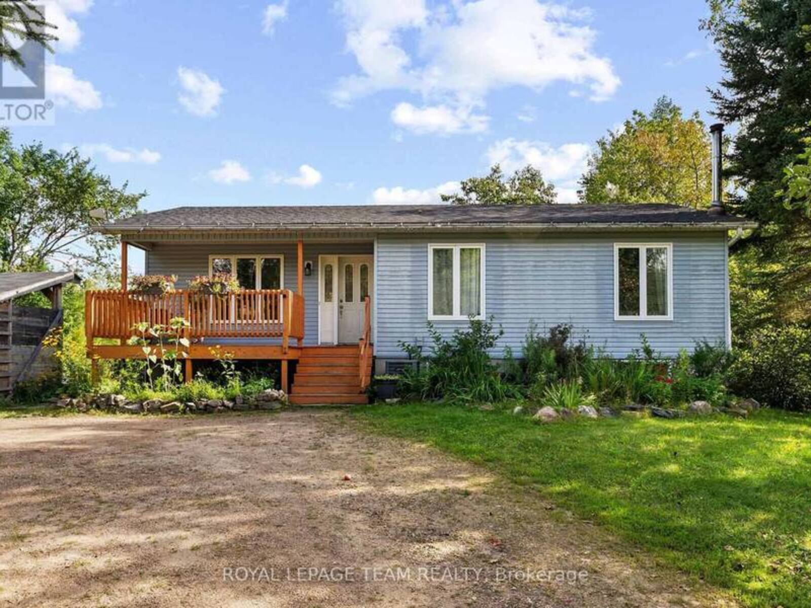 484 WYLIE ROAD, Deep River, Ontario K0J 1P0