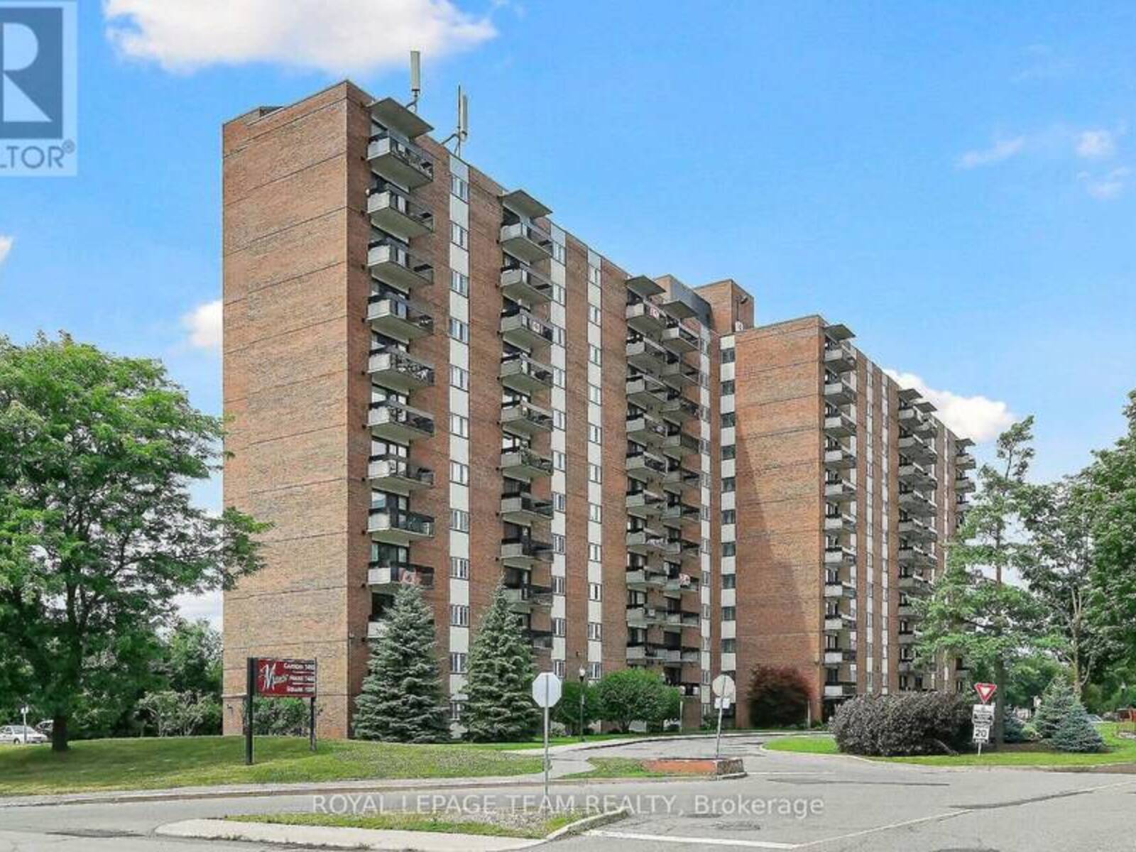 412 - 1505 BASELINE ROAD, Ottawa, Ontario K2C 3L4