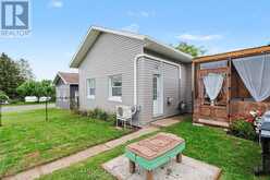 3 MCKENZIE AVENUE | Smiths Falls Ontario | Slide Image Eighteen