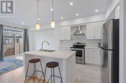 677 CORDELETTE CIRCLE | Ottawa Ontario | Slide Image Eight