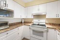 1006 - 545 ST LAURENT BOULEVARD | Ottawa Ontario | Slide Image Nine