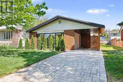1273 RIDGEMONT AVENUE | Ottawa Ontario | Slide Image Two