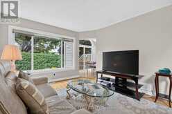 72 SHEPPARD'S GLEN AVENUE | Ottawa Ontario | Slide Image Twelve