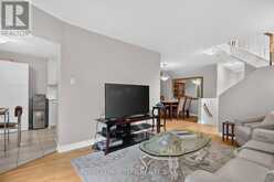 72 SHEPPARD'S GLEN AVENUE | Ottawa Ontario | Slide Image Thirteen