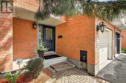 72 SHEPPARD'S GLEN AVENUE | Ottawa Ontario | Slide Image Eight