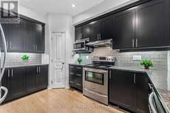 152 MATTINGLY WAY | Ottawa Ontario | Slide Image Five