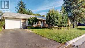 125 FRONT AVENUE W | Brockville Ontario | Slide Image One