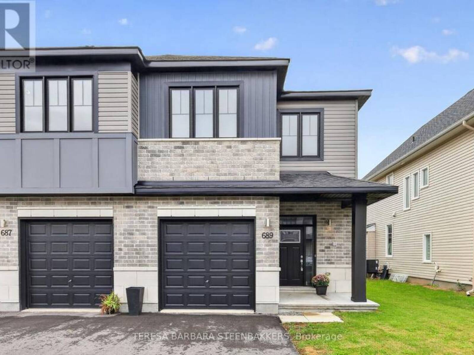 689 TALIESIN CRESCENT E, Ottawa, Ontario K2S 2W5
