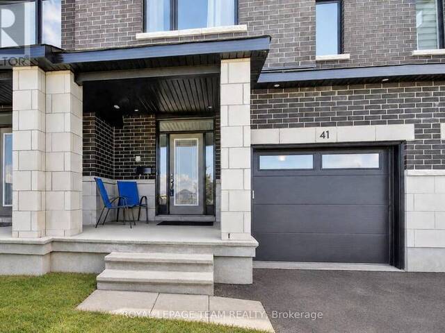 41 MOOSONEE CRESCENT Ottawa Ontario, K4M 0M1 - 3 Bedrooms Home For Sale