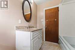 19 ELLERY CRESCENT | Bells Corners Ontario | Slide Image Thirty-five