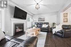 366 MEADOWBREEZE DRIVE | Ottawa Ontario | Slide Image Twelve