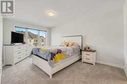 25 STITCH MEWS | Ottawa Ontario | Slide Image Fifteen