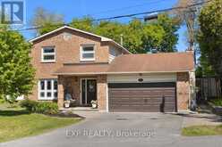 4 BOBCAT WAY | Ottawa Ontario | Slide Image One