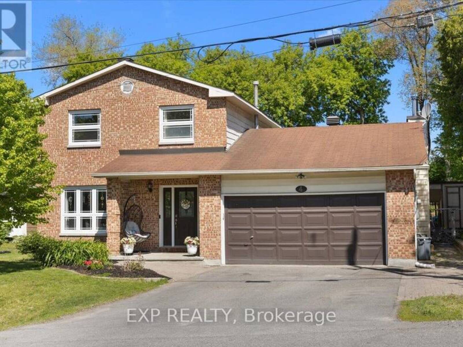 4 BOBCAT WAY, Ottawa, Ontario K2S 1P3