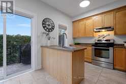 78 SONGBIRD PRIVATE | Ottawa Ontario | Slide Image Seventeen