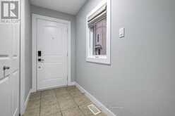 78 SONGBIRD PRIVATE | Ottawa Ontario | Slide Image Four