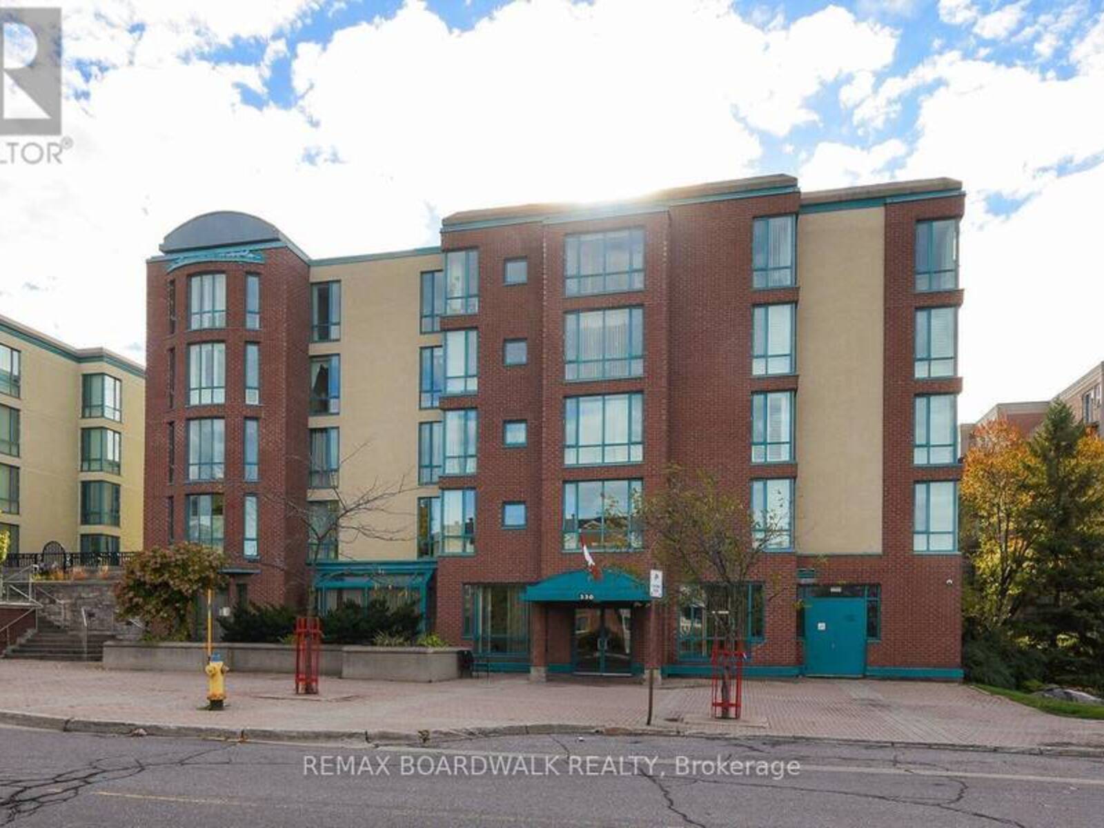 206 - 330 CENTRUM BOULEVARD, Ottawa, Ontario K1E 3W2