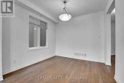 207 QUARTER HORSE STREET | Ottawa Ontario | Slide Image Eleven