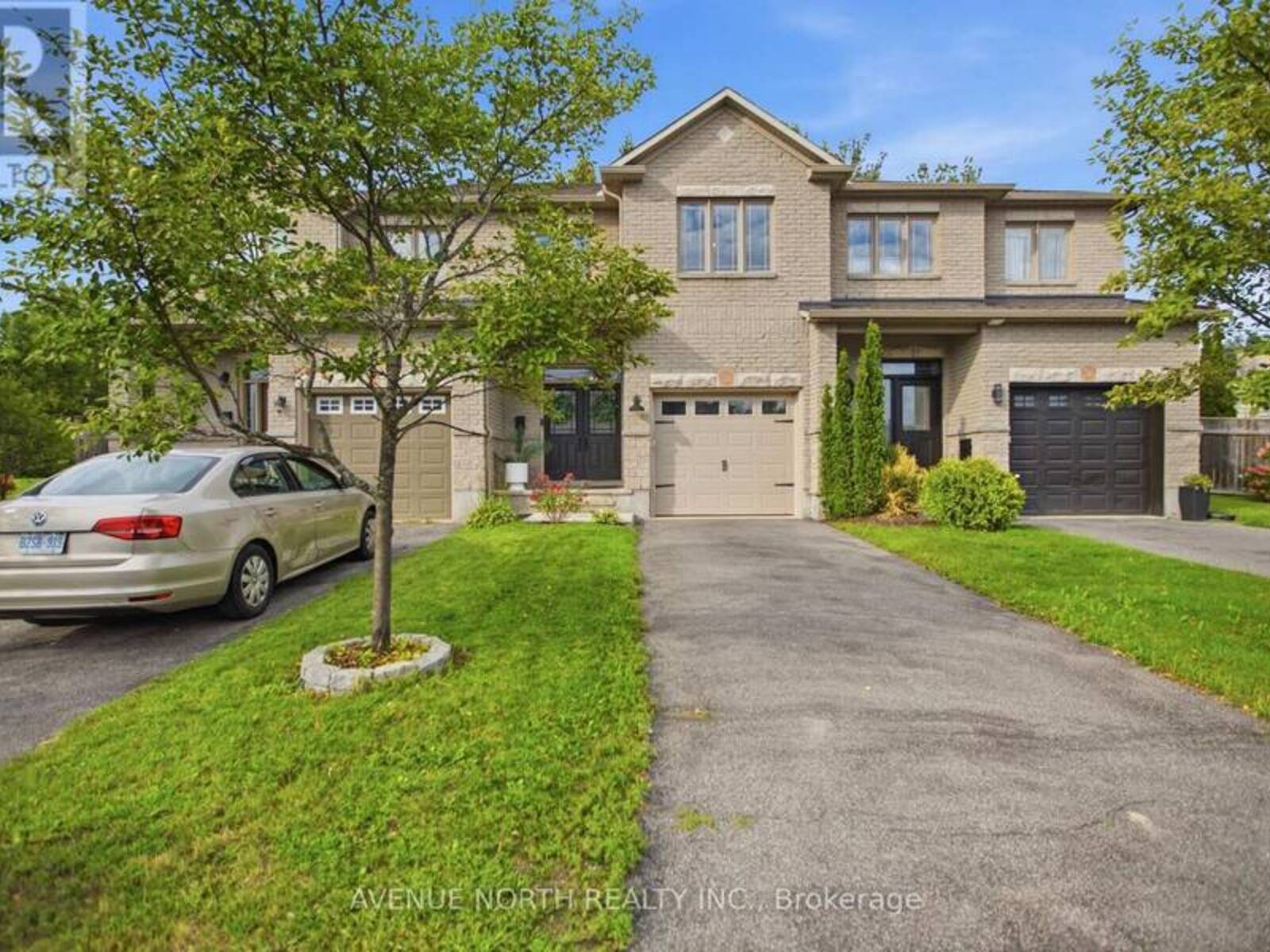 718 PERCIFOR WAY, Ottawa, Ontario K1W 0E4