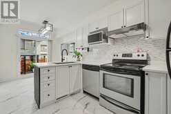 244 ROLLING MEADOW CRESCENT | Ottawa Ontario | Slide Image Nine