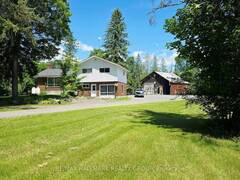 4318 STONECREST ROAD Ottawa Ontario, K0A 3M0