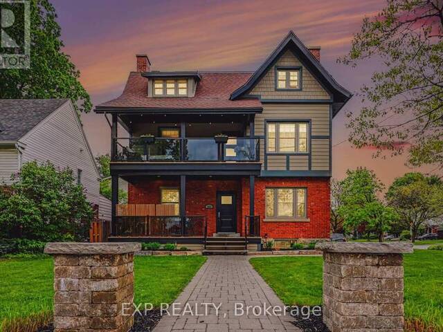 559 PARKDALE AVENUE Ottawa Ontario, K1Y 1H9 - Multi-family Home For Sale