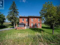 2671 CHAMPLAIN STREET Clarence-Rockland Ontario, K0A 1N0