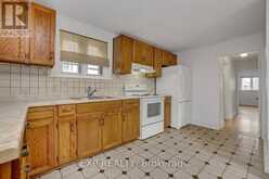108 LEBRETON STREET N | Ottawa Ontario | Slide Image Twelve