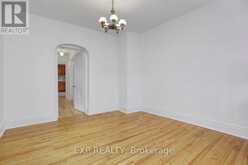 108 LEBRETON STREET N | Ottawa Ontario | Slide Image Nine