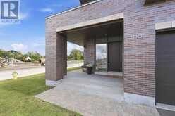 300 WIGWAS STREET | Ottawa Ontario | Slide Image Four