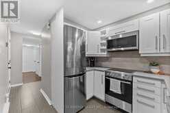 5 - 2 COLUMBUS AVENUE | Ottawa Ontario | Slide Image Ten