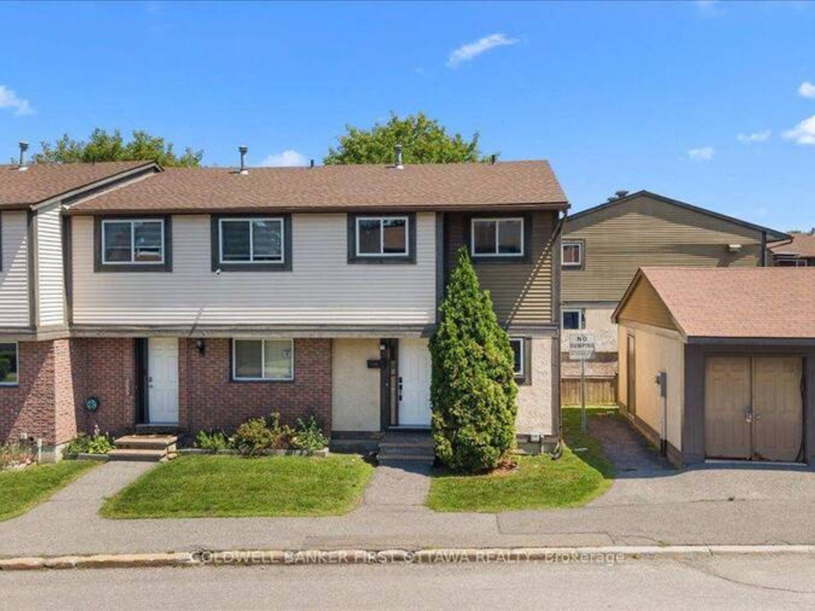 2701 PIMLICO CRESCENT, Ottawa, Ontario K1T 2A7