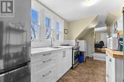 19 NORTH STREET | Perth Ontario | Slide Image Forty