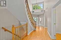 21 AVONMORE CRESCENT | Ottawa Ontario | Slide Image Three