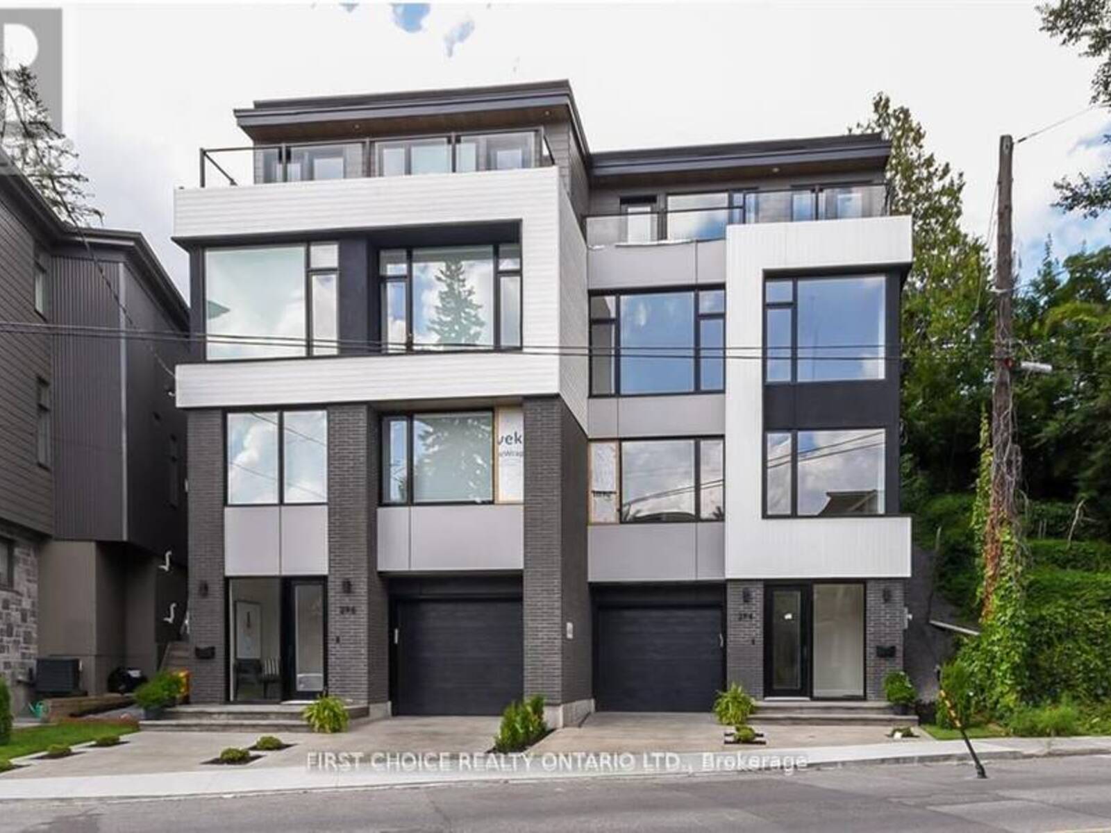 296 RIVERDALE AVENUE, Ottawa, Ontario K1S 1R1