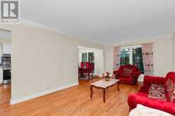 23 BLUEGRASS DRIVE | Ottawa Ontario | Slide Image Twelve