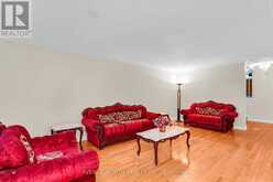 23 BLUEGRASS DRIVE | Ottawa Ontario | Slide Image Thirteen