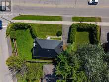 109 MEADOWLANDS DRIVE W | Ottawa Ontario | Slide Image Seventeen